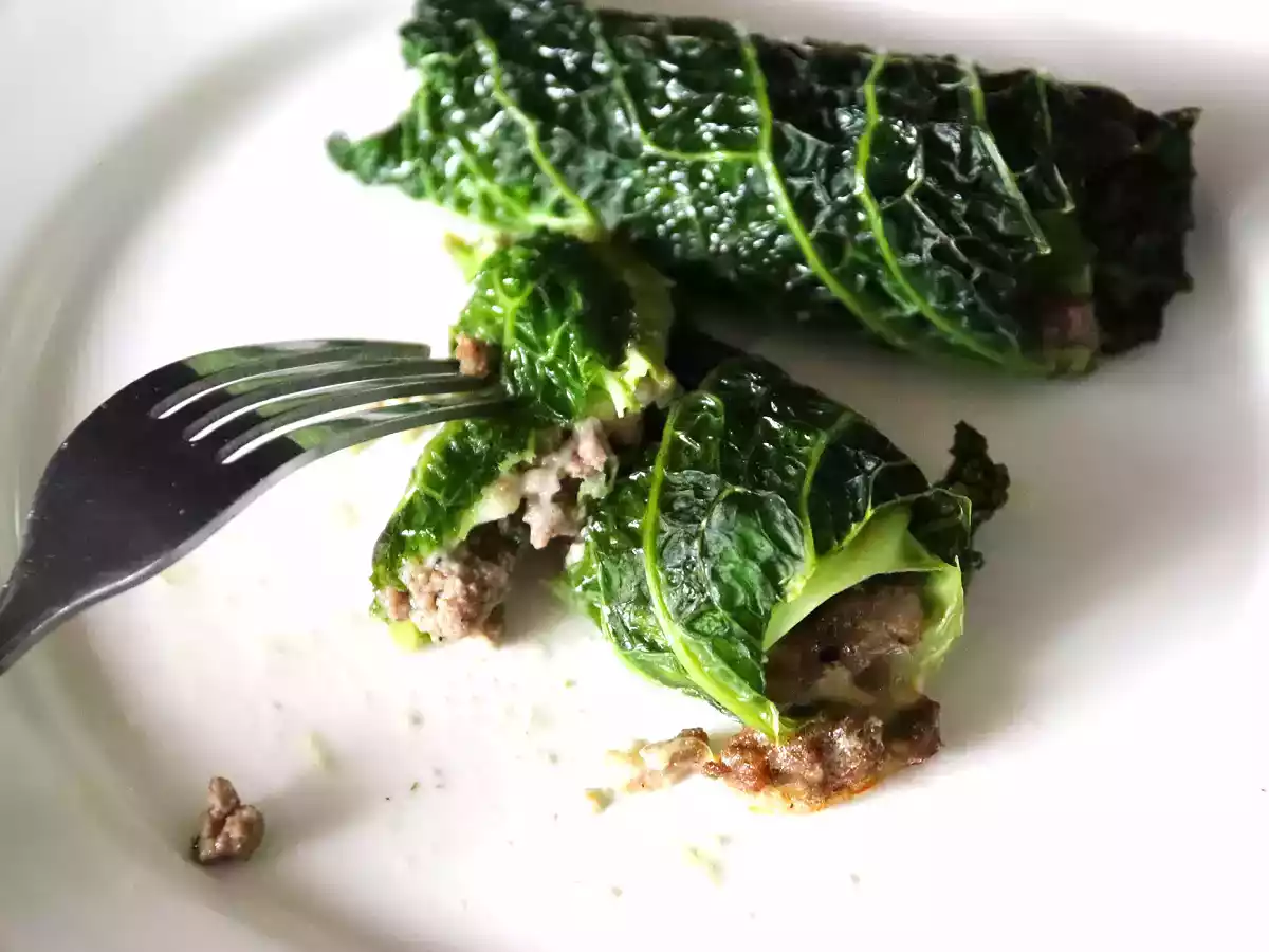 Gebackene wirsingröllchen: einfaches und günstiges rezept Gebackene wirsingröllchen: einfaches und günstiges rezept