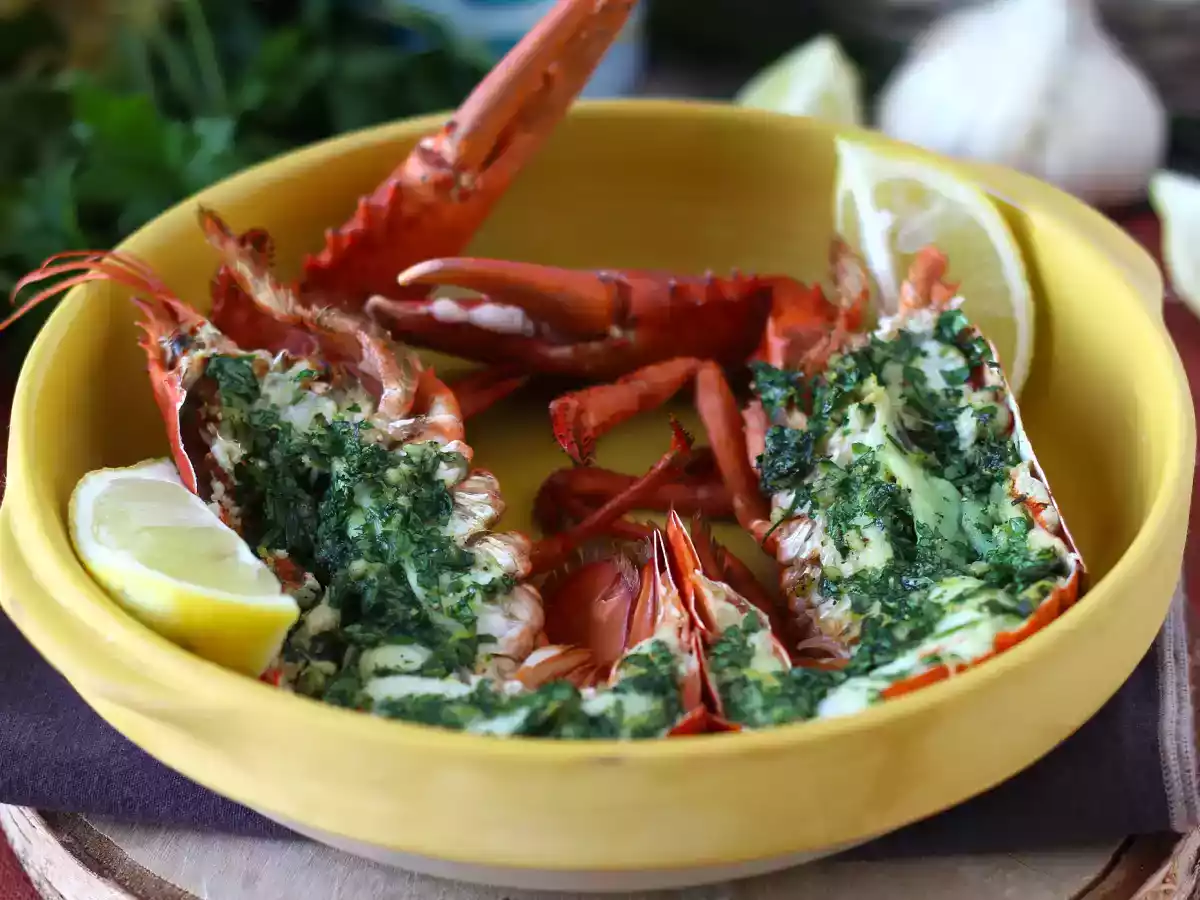 Gebackener Hummer mit Petersilie und Zitrone: Einfachheit und Raffinesse auf dem Tisch. - foto 5