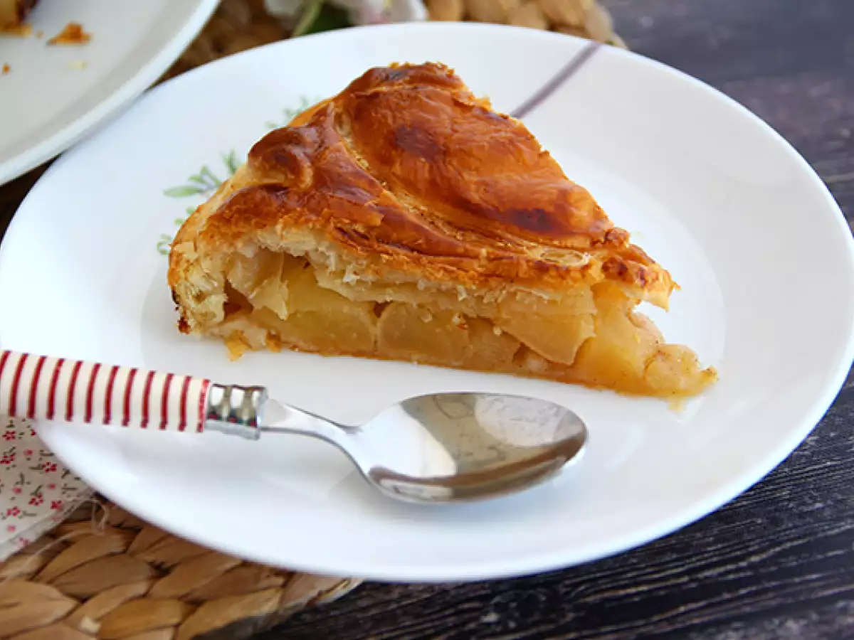 Gedeckter Apfelkuchen - foto 2