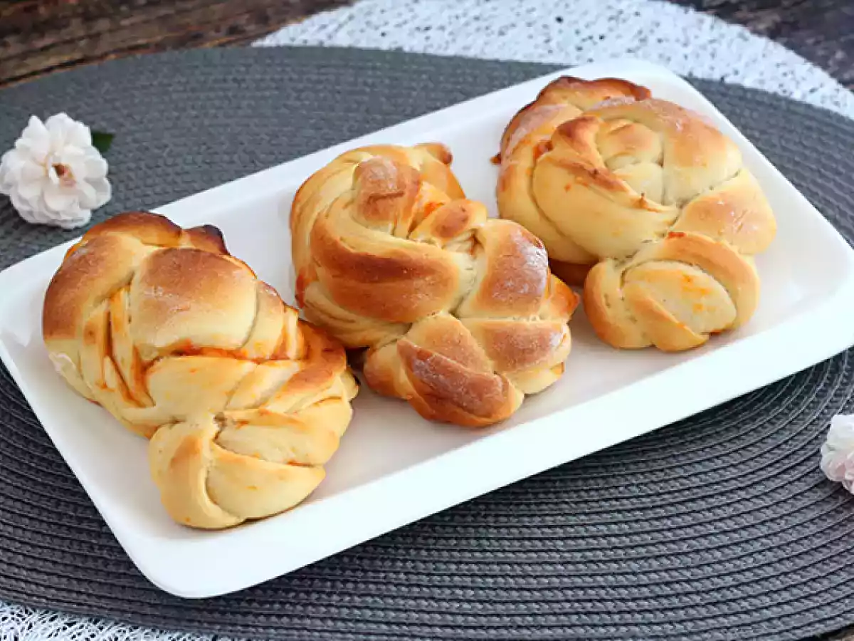 Geflochtene Brioches mit Aprikosen - foto 4