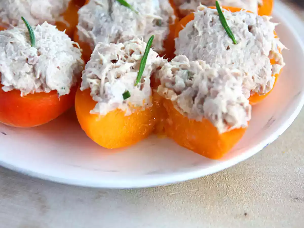 Gefüllte Aprikosen mit Thunfisch und Rosmarin - foto 3