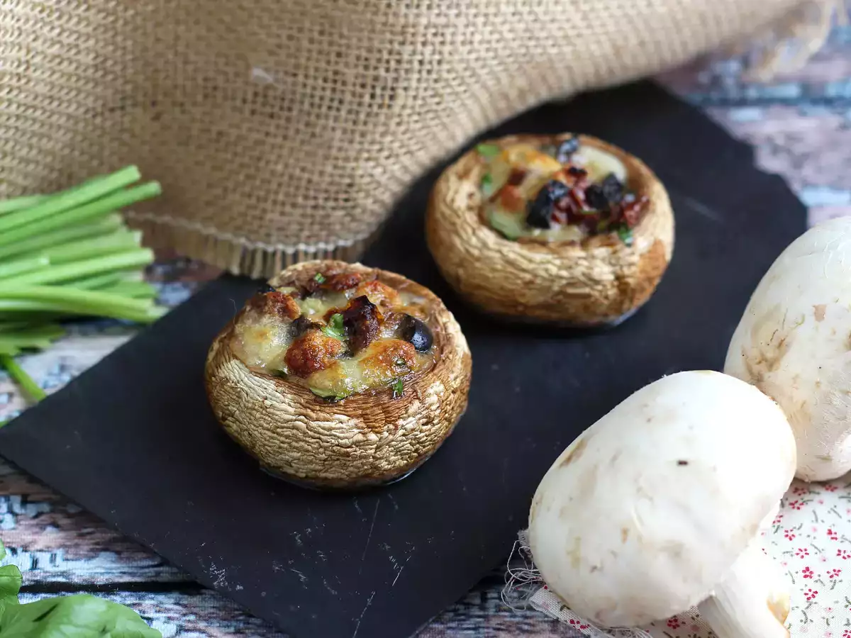 Gefüllte Champignons aus dem Ofen – eine leckere Idee für den Aperitif - foto 4
