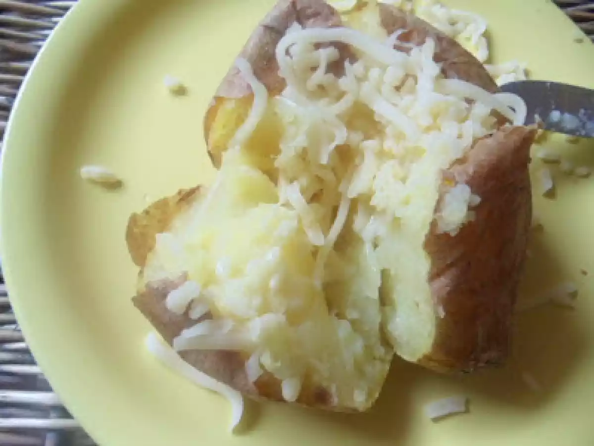 GEFÜLLTE KARTOFFELN (KUMPIR PATATES)