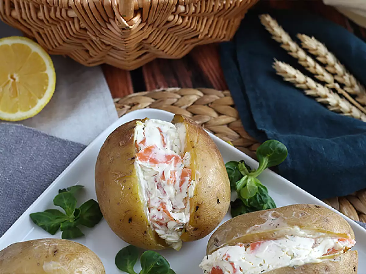 Gefüllte Kartoffeln mit Räucherlachs und Frischkäse - foto 3