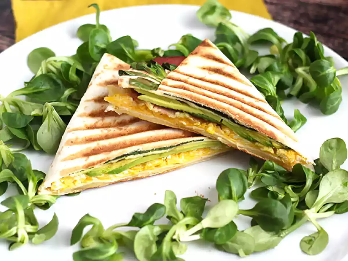 Gegrillter Wrap nach Brunch-Art - Tortilla Wrap Hack - foto 2