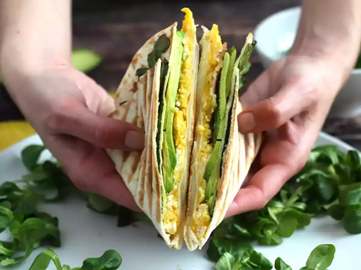 Gegrillter Wrap nach Brunch-Art - Tortilla Wrap Hack - foto 4