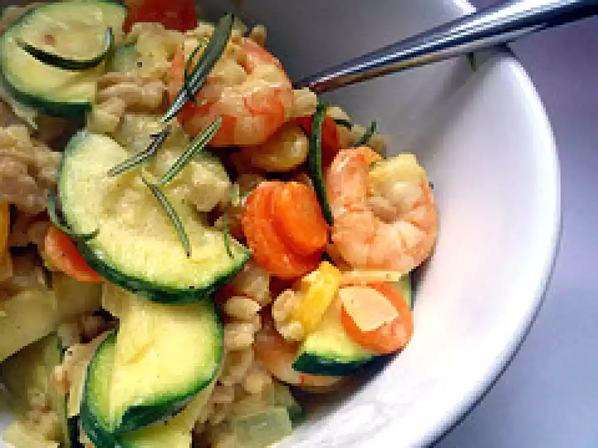 Gemüsepfanne mit krabben