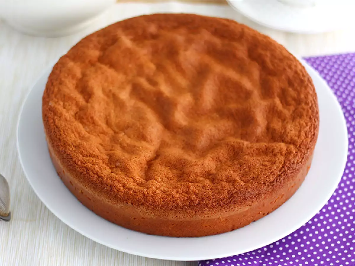 Génoise – einfaches Rezept für einen luftigen Biskuitkuchen