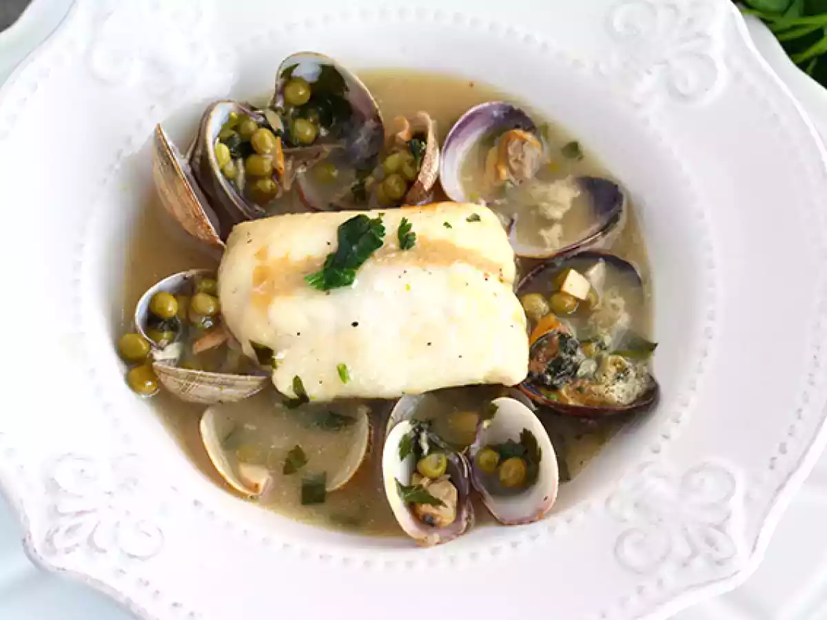 Geschmorter Seehecht, Muscheln und Erbsen - foto 2