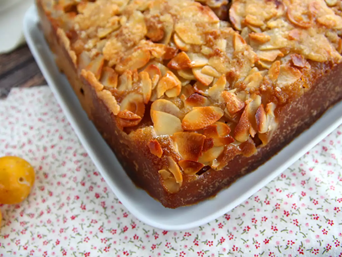 Gestürzter Mirabellenkuchen mit Mandeln - foto 3