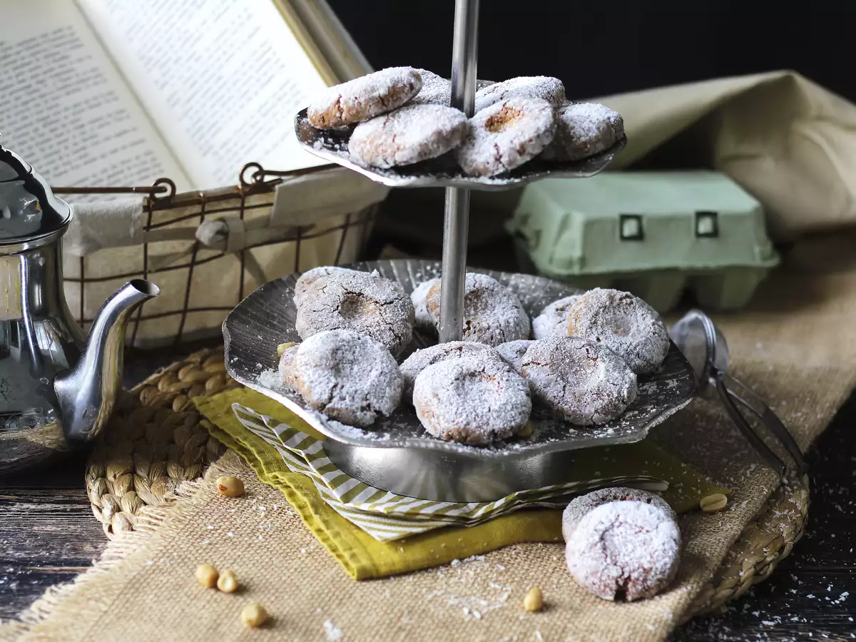 Ghriba-Kekse mit Mandeln und Kokos: ein Klassiker der marokkanischen Backkunst - foto 5