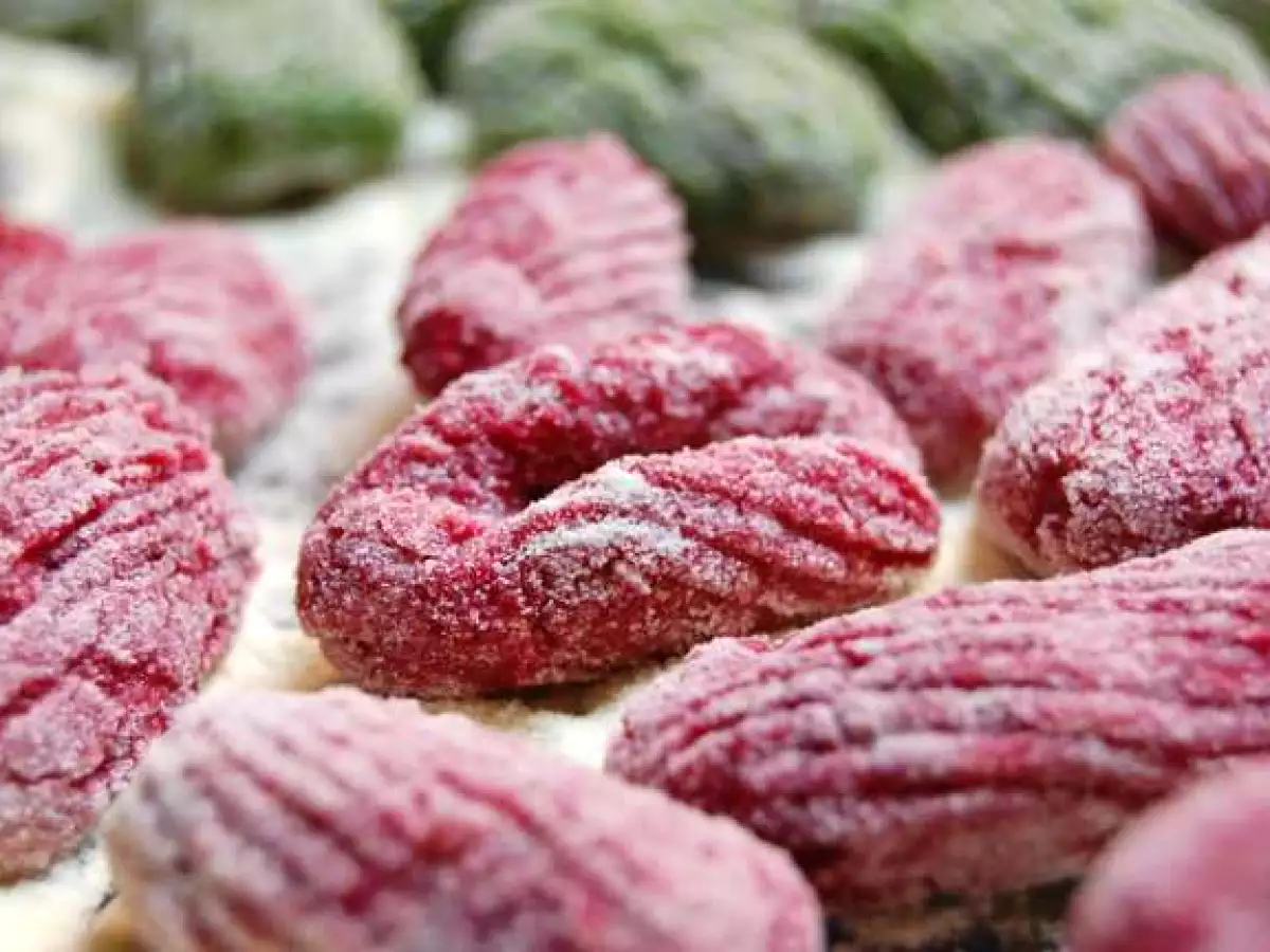 Gnocchi di colori in Weißweinsauce mit Flusskrebsschwänzen