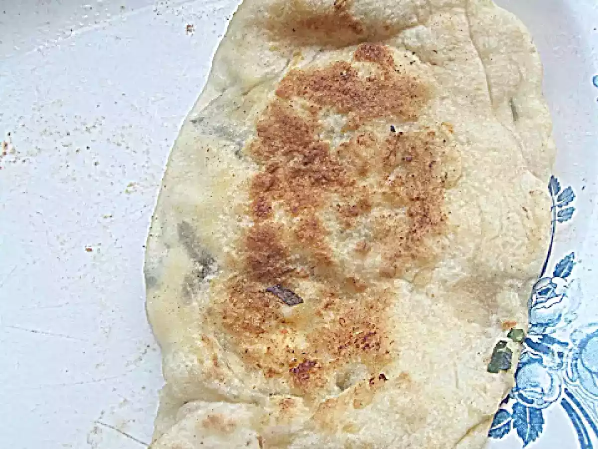 Gözleme mit Käsefüllung