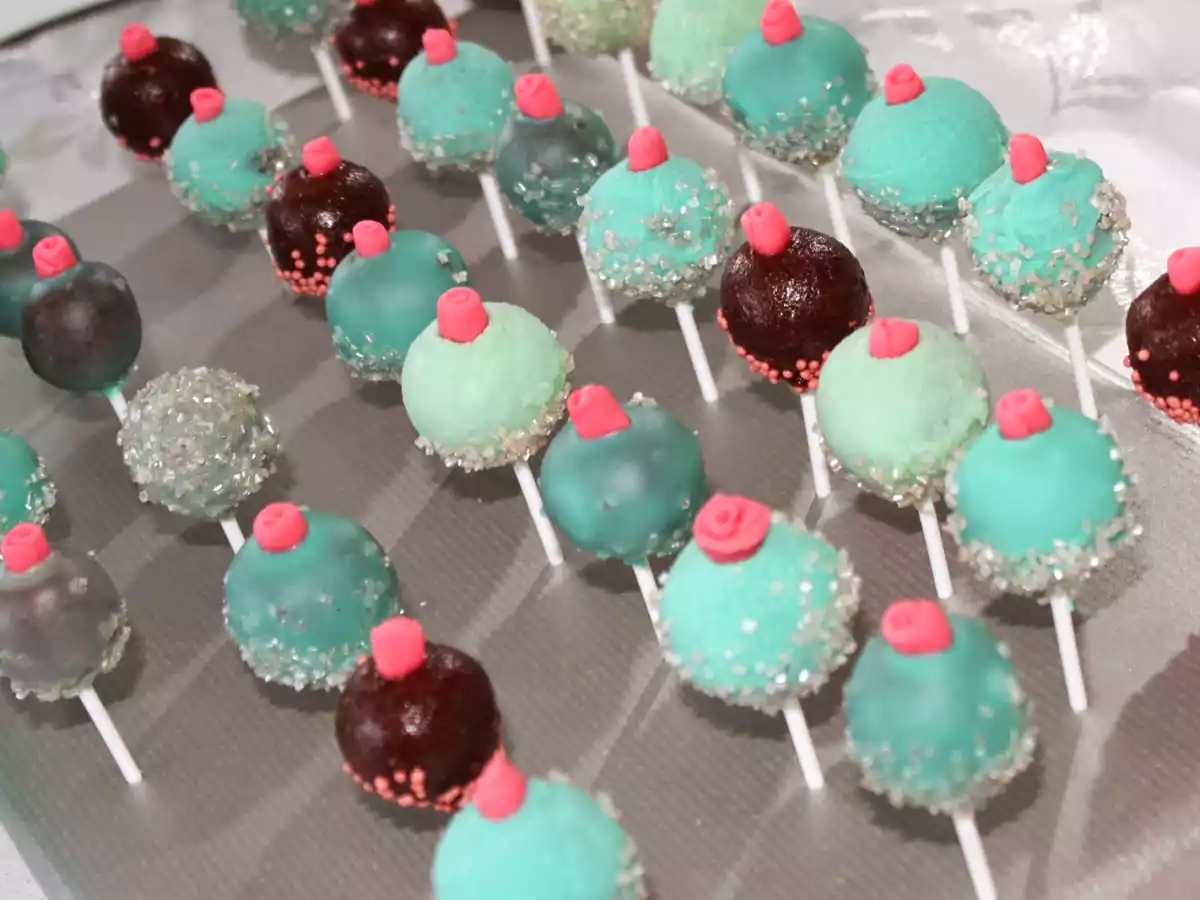 Grüne Cakepops