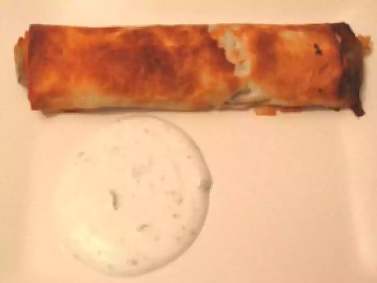 Hackstrudel orientalisch mit Minzdip