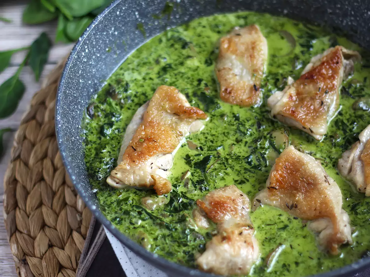 Hähnchen mit cremiger Spinat-Pilz-Sauce - foto 2