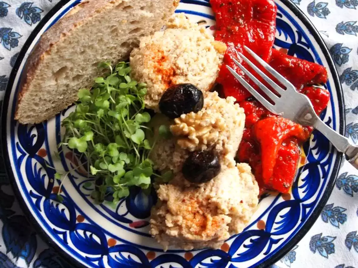 Hähnchen-Walnuss-Creme - türkische Vorspeise