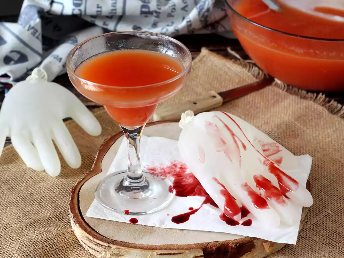 Halloween-Cocktail mit handgeformtem Eiswürfel - einfaches Tutorial! - foto 4