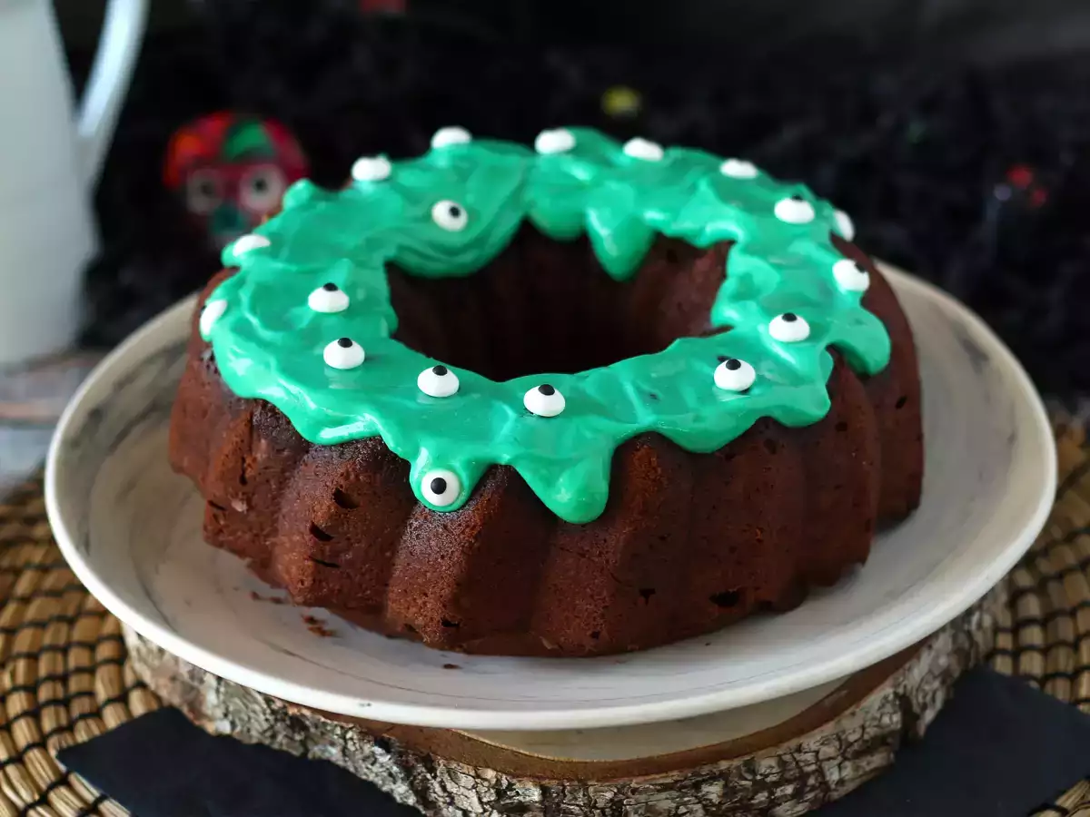 Halloween-Gugelhupf mit grüner Glasur : einfacher Monsterkuchen - foto 6
