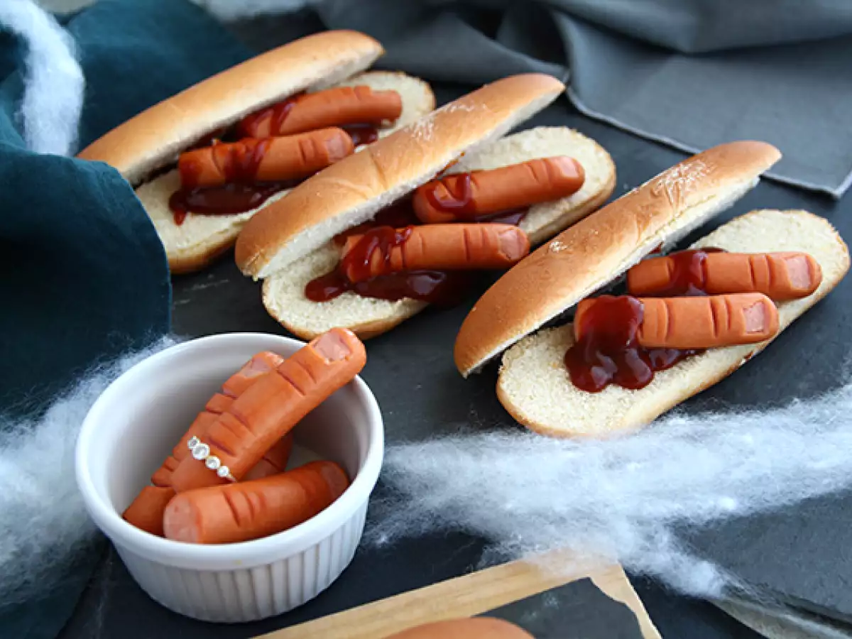 Halloween-Hotdogs mit Würstchen-Fingern : schnell und gruselig - foto 2