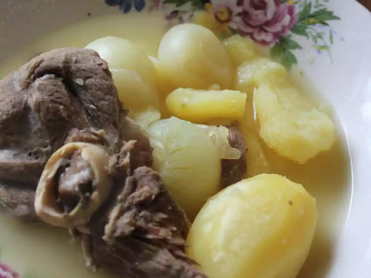 Haşlama / Lamm-Kartoffelsuppe
