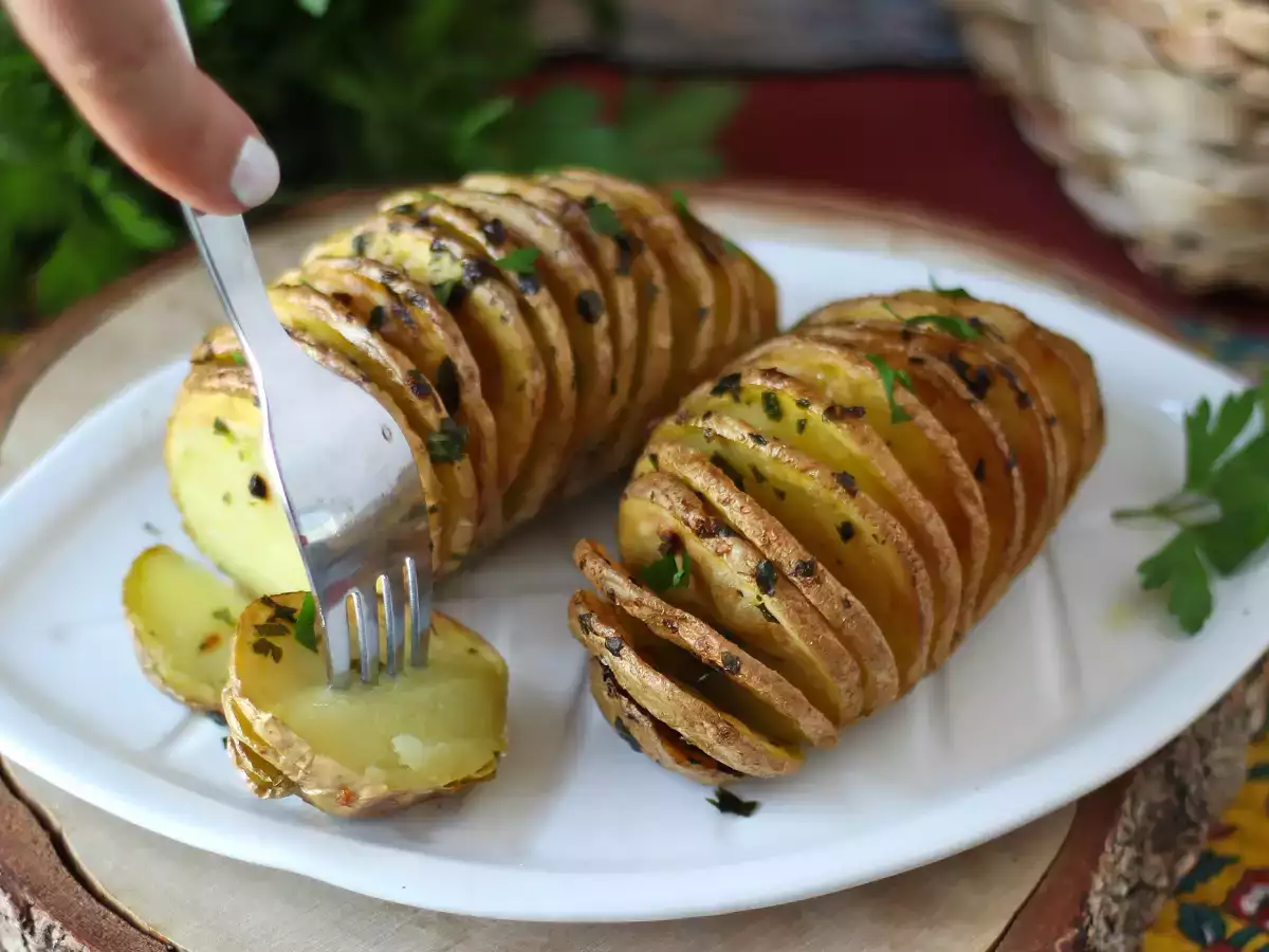 Hasselback-Kartoffeln im Air Fryer: knusprig, schmelzend und ultraeinfach! - foto 5