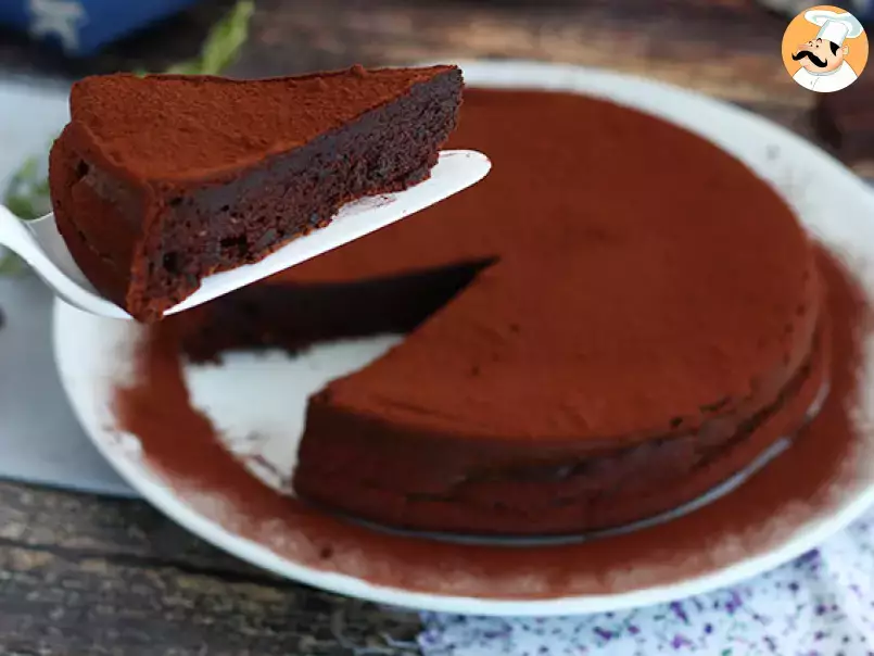Hausgemachter Schokoladenmousse-Kuchen, foto 1