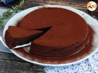Hausgemachter Schokoladenmousse-Kuchen, Foto 4