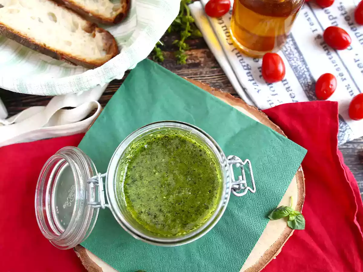 Hausgemachtes grünes Pesto – Pesto alla genovese - foto 4