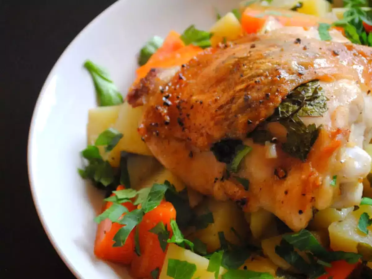 Heißes Hühnchen mit viel Grünzeug