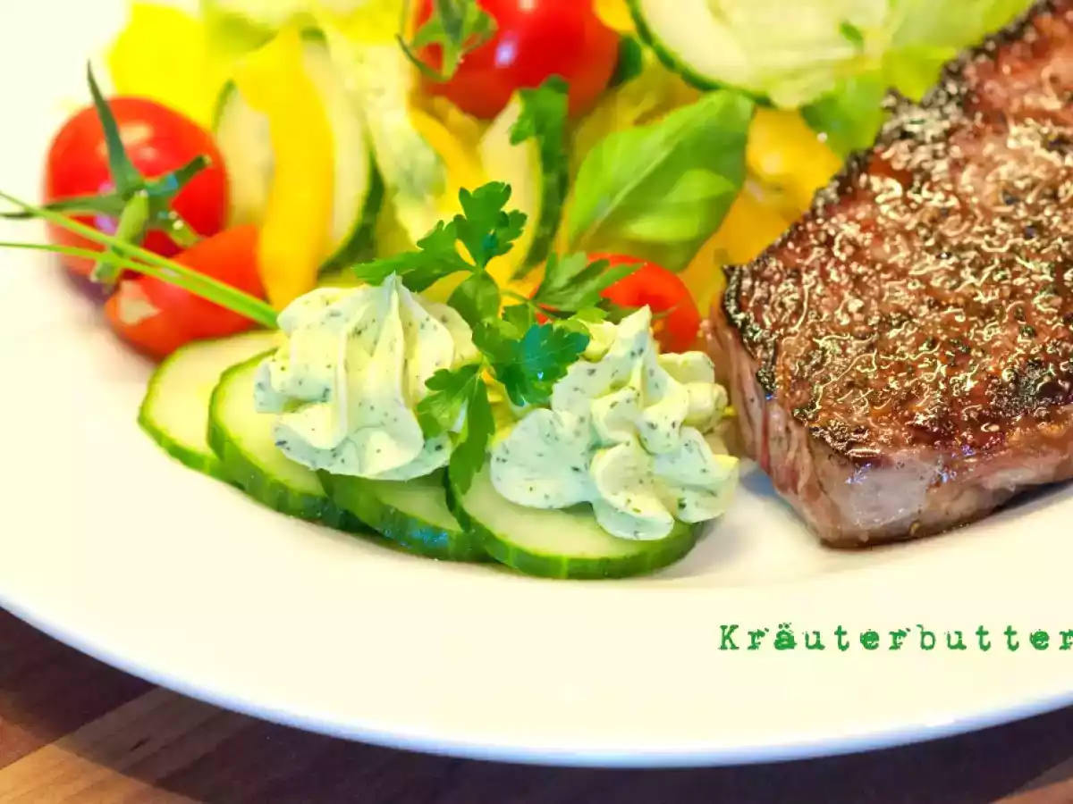 Herdblog Kochschule ¬ Folge 21 ¬ Kräuterbutter selbst herstellen