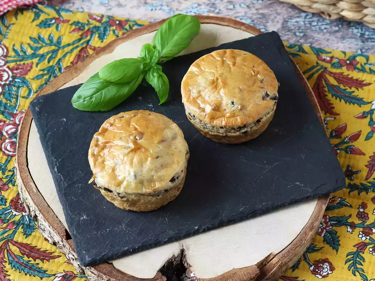 Herzhafte Törtchen mit Oliven und Frischkäse aus dem Airfryer - foto 5