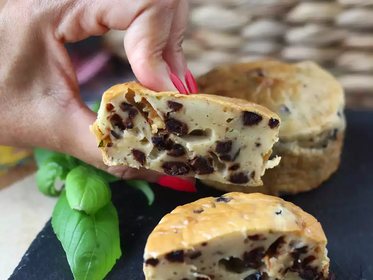 Herzhafte Törtchen mit Oliven und Frischkäse aus dem Airfryer - foto 6