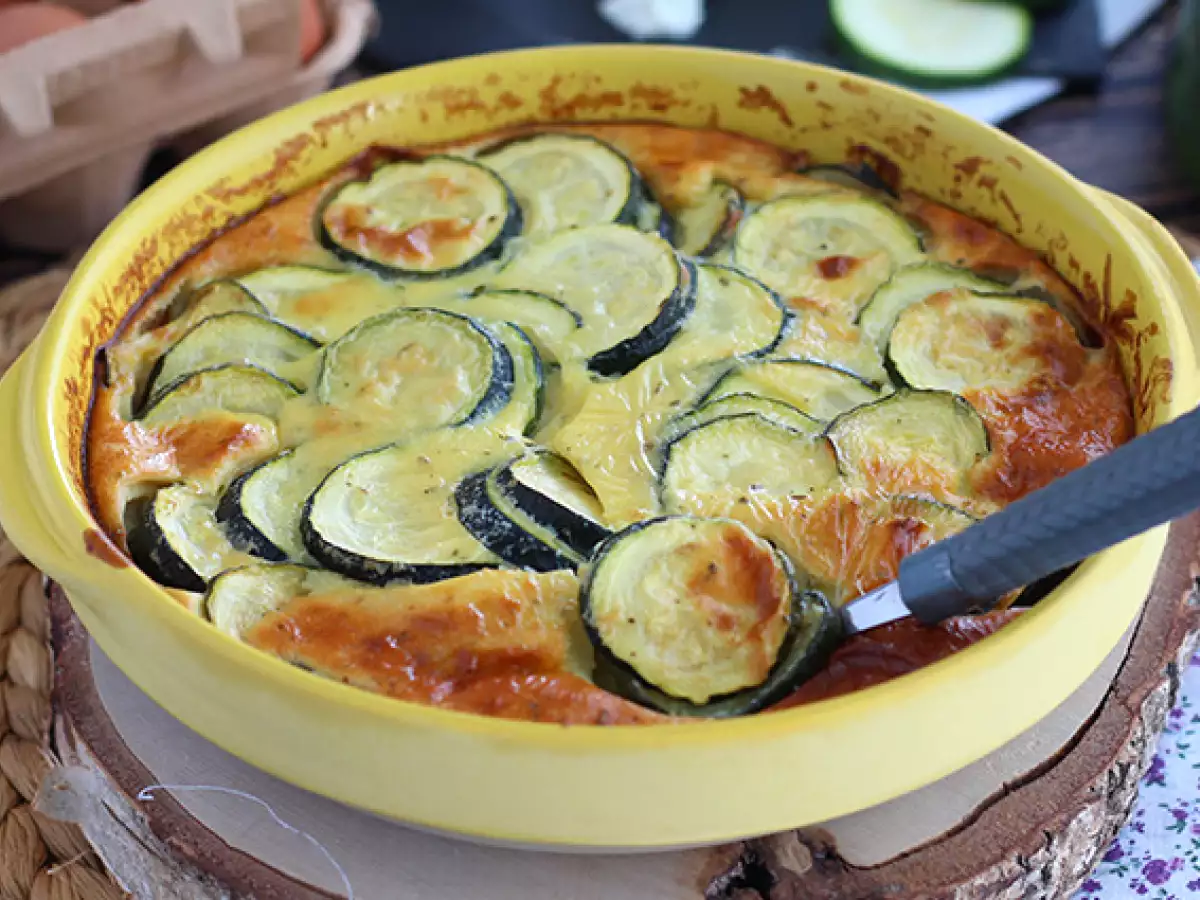 Herzhafter Zucchini-Clafoutis mit Ziegenkäse - foto 2