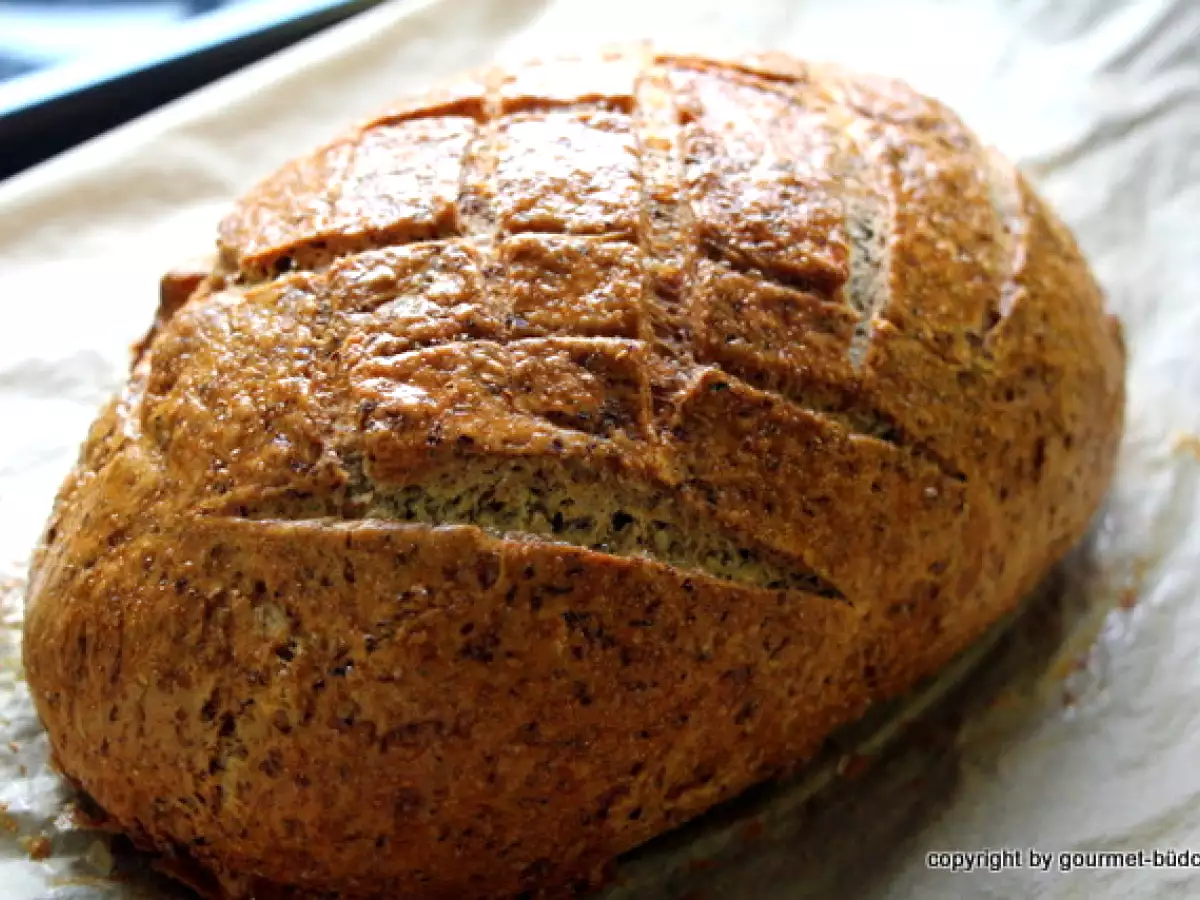 Holunderblütenbrot, den Bäcker musst Du suchen der das im Angebot hat...