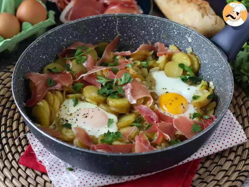 Huevos rotos, das supereinfache spanische Rezept aus Kartoffeln und Eiern, foto 1