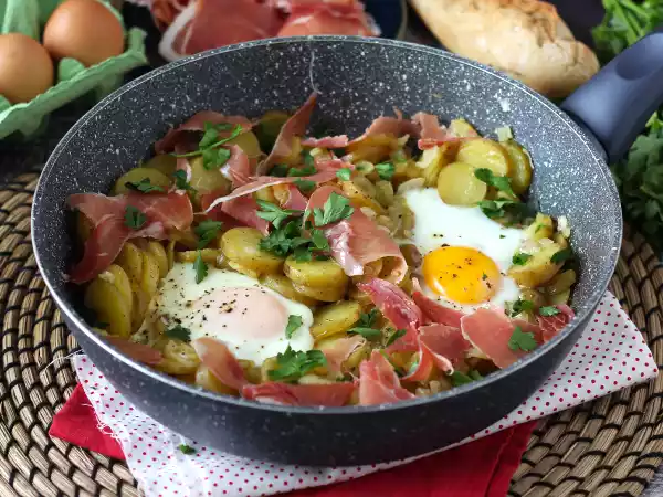 Rezept Huevos rotos, das supereinfache spanische rezept aus kartoffeln und eiern
