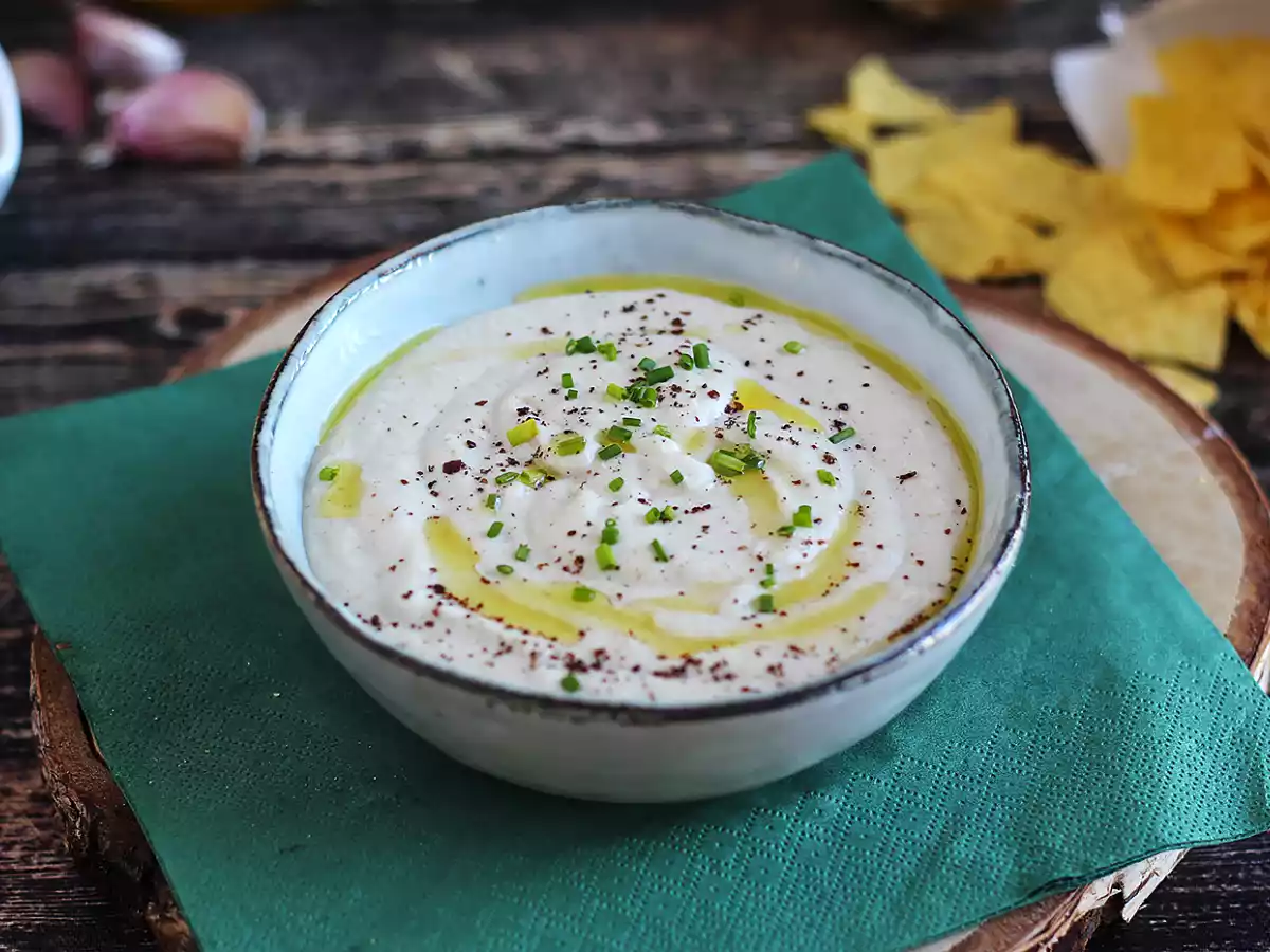 Hummus aus weißen Bohnen und Kokosnussmilch - foto 3