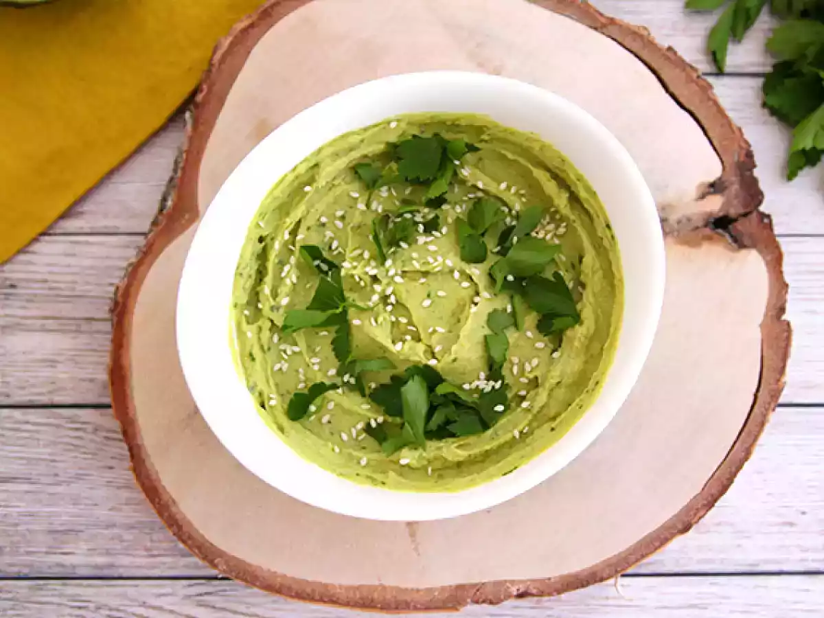 Hummus mit Avocado - foto 2