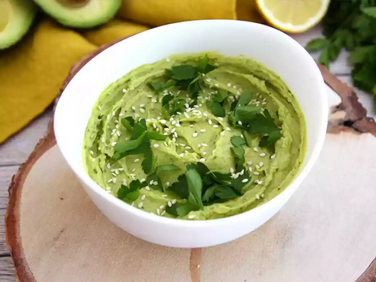 Hummus mit Avocado - foto 4