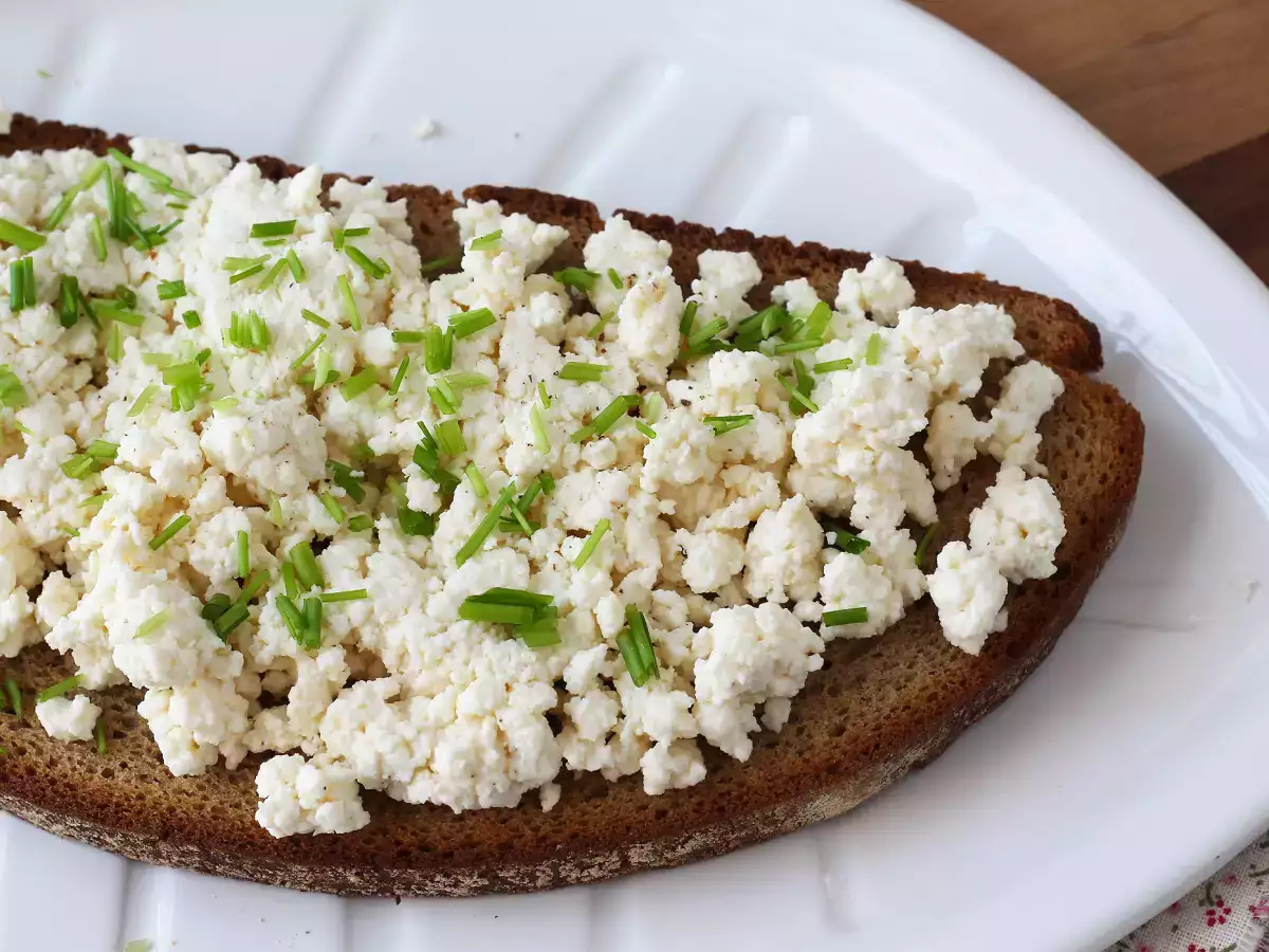 Hüttenkäse selber machen : einfach mit 2 Zutaten - foto 4