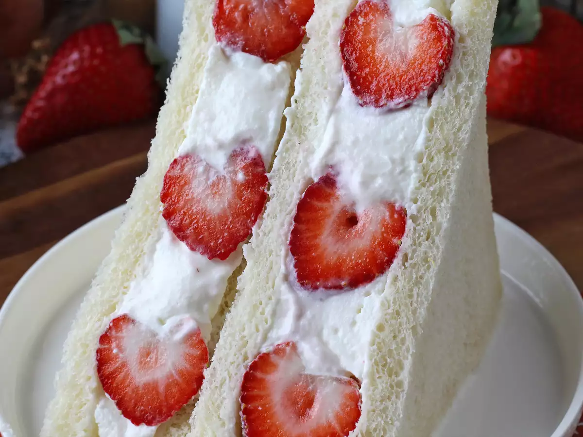 Ichigo Sando, das japanische Erdbeer-Sandwich! - foto 3