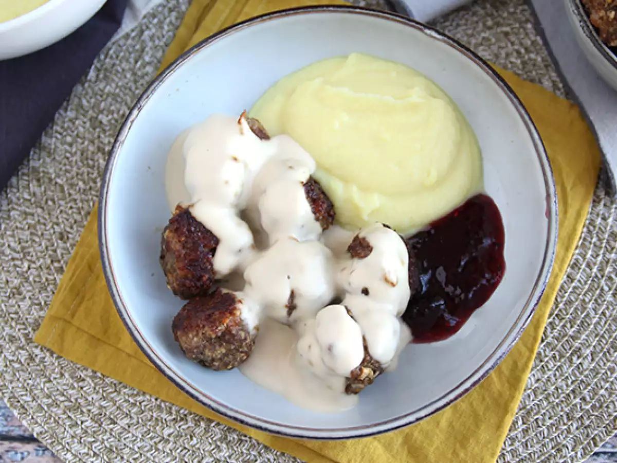 IKEA-Fleischbällchen mit heller Soße - foto 3