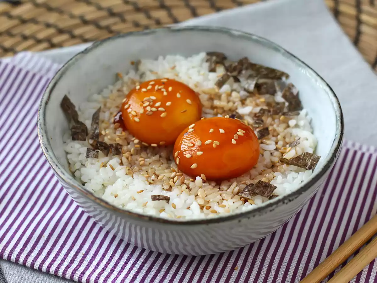 In Sojasauce kandierte Eigelbe - foto 2