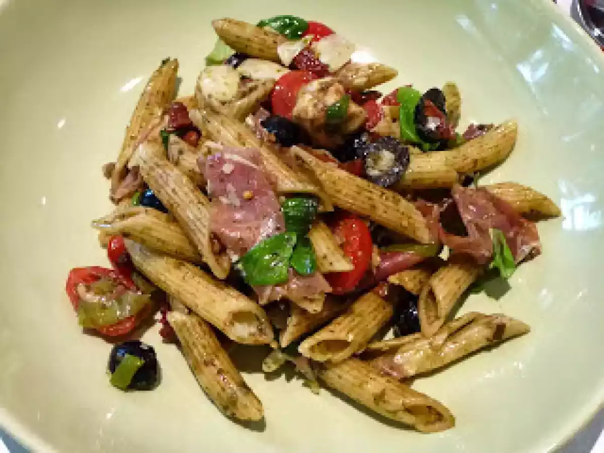 ITALIENISCHER NUDELSALAT