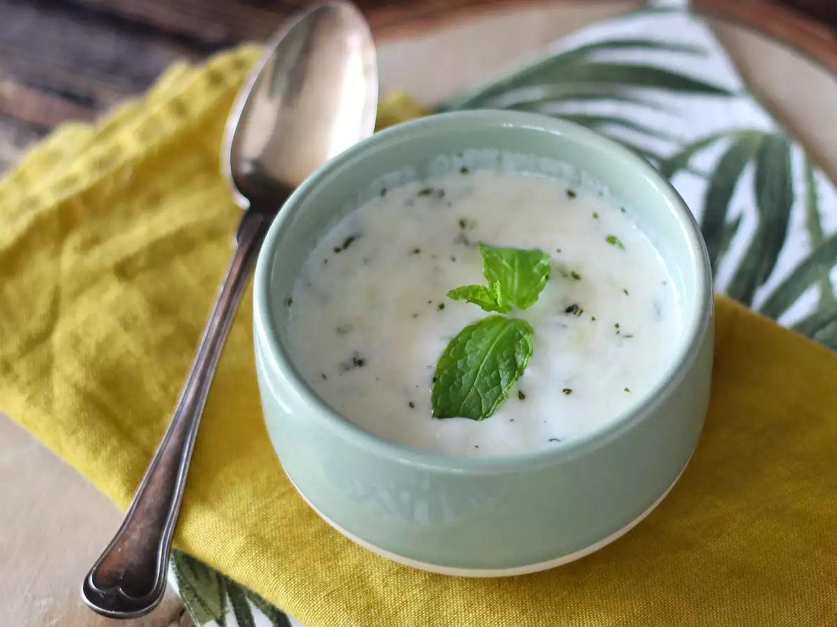 Joghurtsauce für Salate und Frikadellen