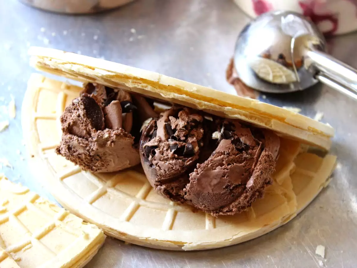 Kağıt Helva Arası Dondurma