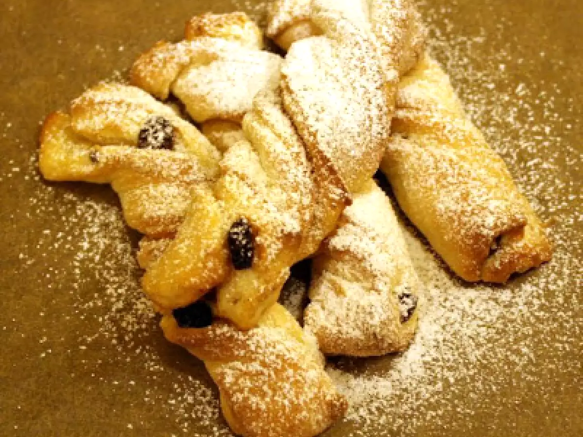 Kanelbullar - schwedisches Zimtgebäck