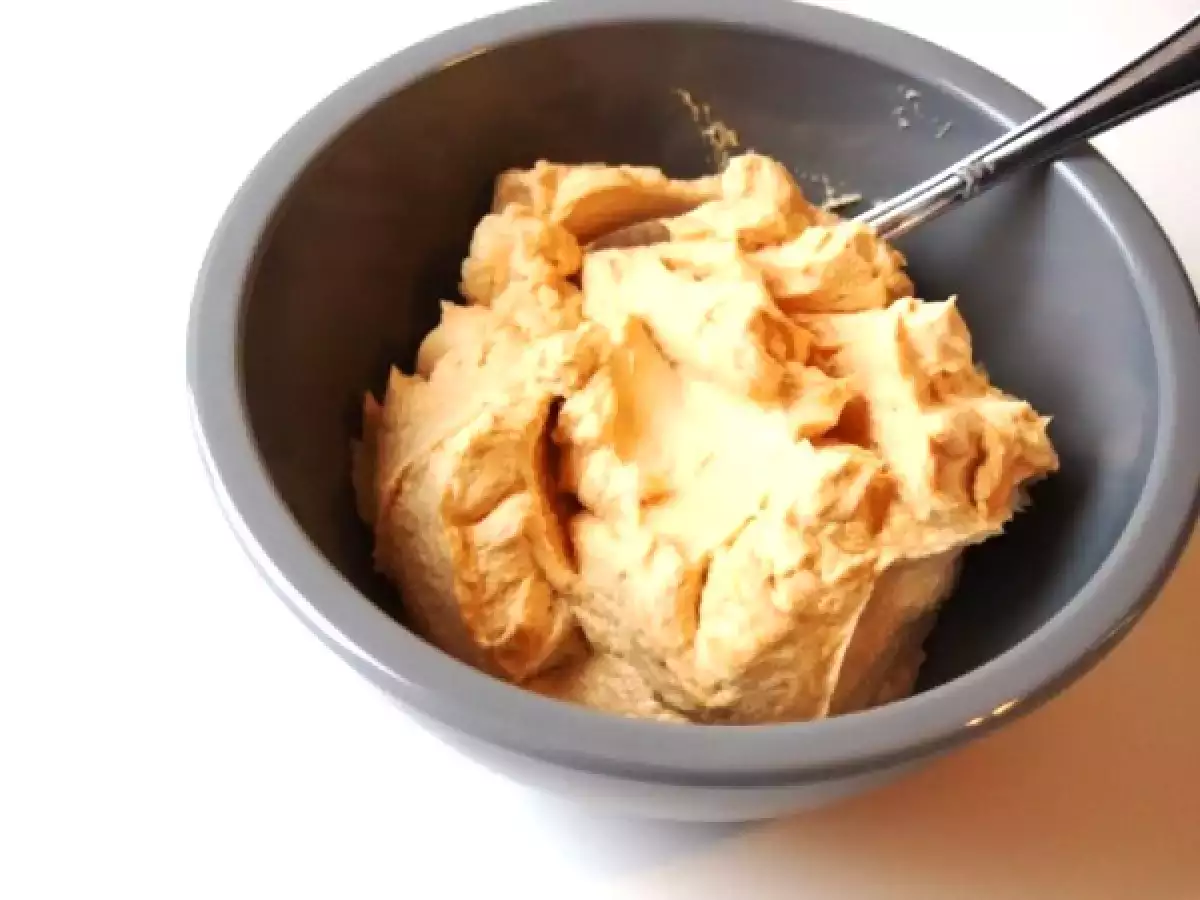 Karamellcreme oder Karamellfrosting