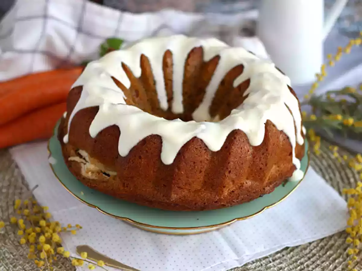 Karottenbiskuit mit Käsekuchenfüllung - foto 2